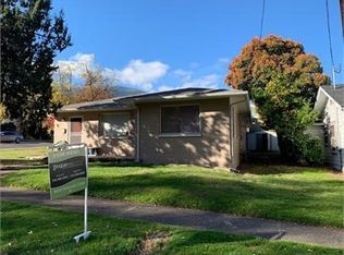 221 Liberty St, Ashland, OR 97520
