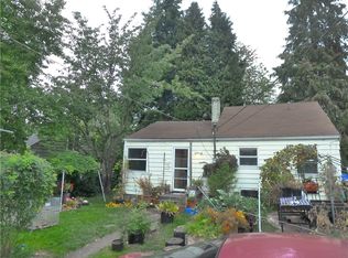 2221 S 128th St, Seattle, WA 98168