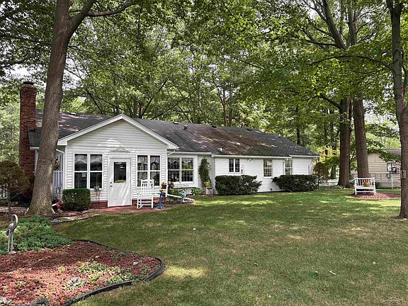 5th image of 3641 W Winfield Dr