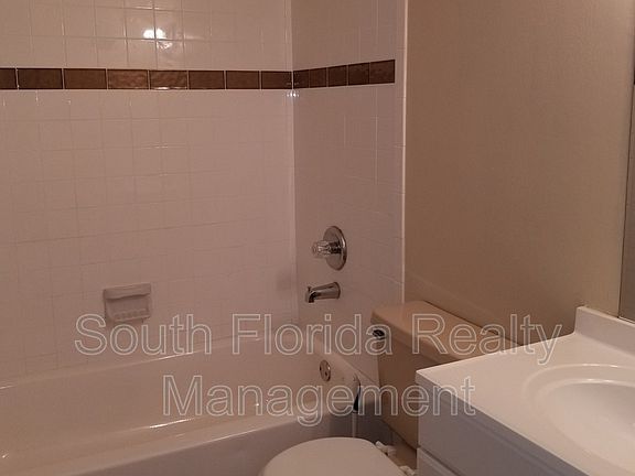 5th image of 4322 SE Chesapeake Bay Dr