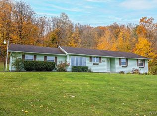 277 Wyoming St, Warsaw, NY 14569