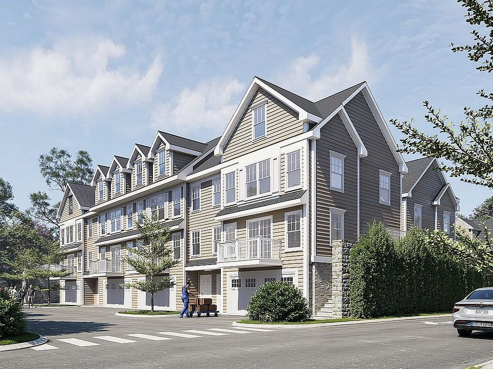 1st image of 91 Hope St #23