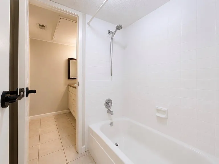 10110 Forum West Dr #333 — Photo 10
