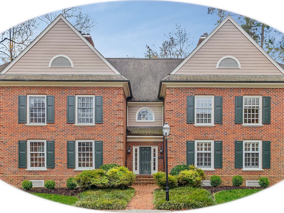 1st image of 217 Woodmere Dr #6A