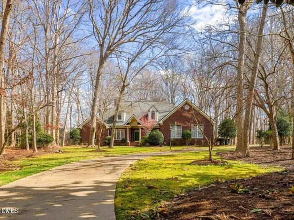 305 Sutherland Ct, Durham, NC 27712