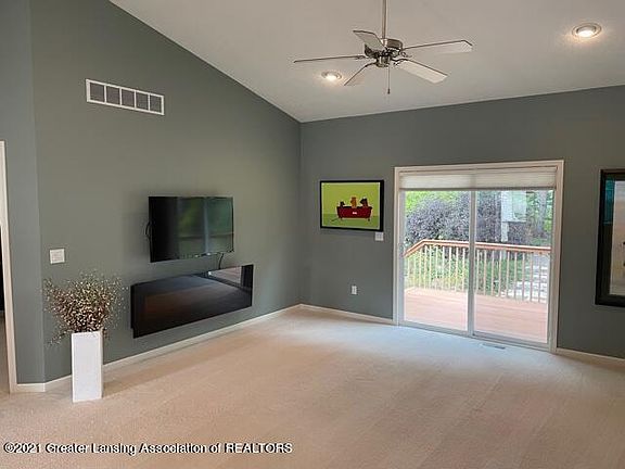 4th image of 1722 N Crystal Cove Dr