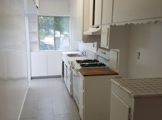 8410 Fordham Rd, Los Angeles, CA 90045