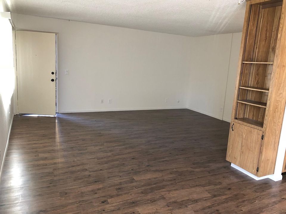 1st image of 4724 30th St APT 1