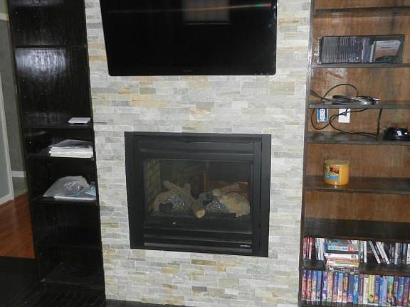 Family Room Fireplace and built-ins