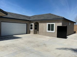 9008 Hills View Dr #81, Bakersfield, CA 93306