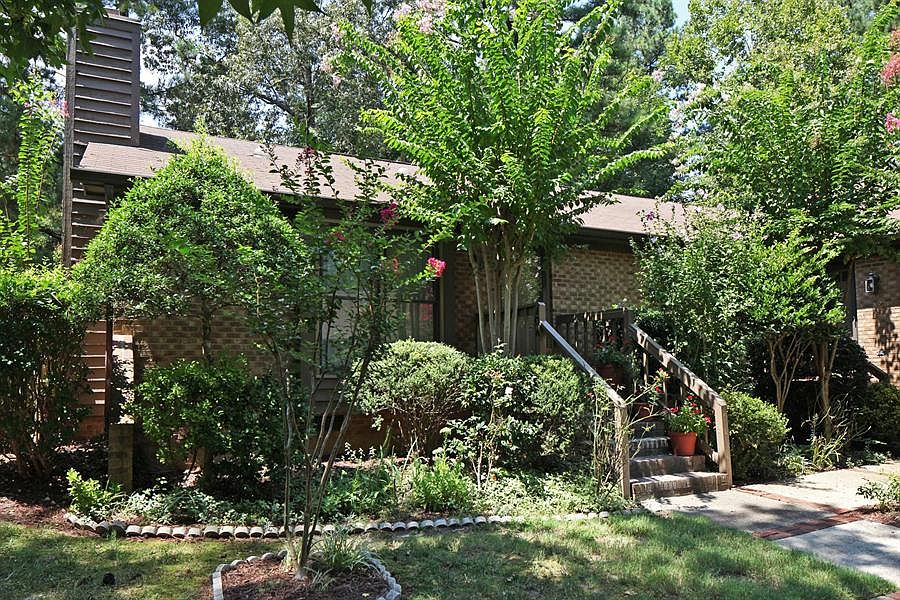1st image of 500 Woodcroft Pkwy #10A