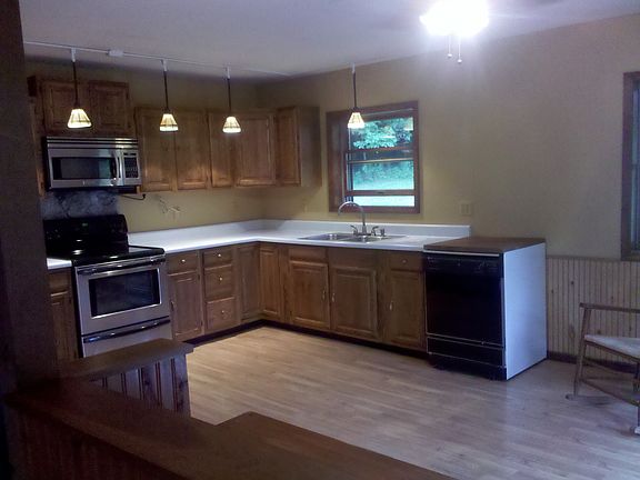 Spacious kitchen