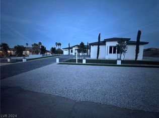 1227 Gloria Mountain Rd, Henderson, NV 89002