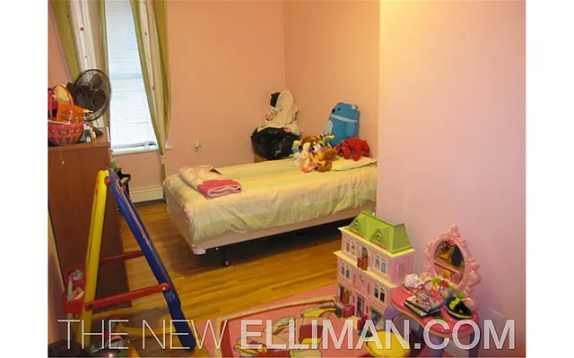 Sold by Douglas Elliman | media 3