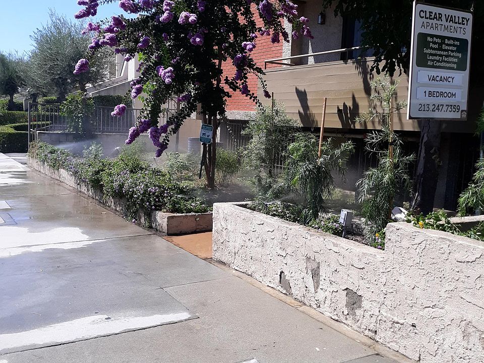 1st image of 18375 Collins St #109