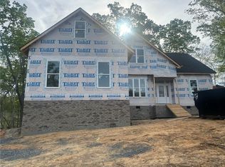 318 Trollinger Rd, Randleman, NC 27317