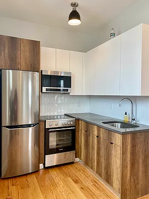 Rented by Hagstrom Management Inc | media 23