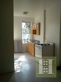 2nd image of 274 Chauncey St APT 6
