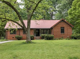 889 Milam Cir, Clarkston, GA 30021