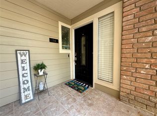 5005 Georgi Ln APT 14, Houston, TX 77092