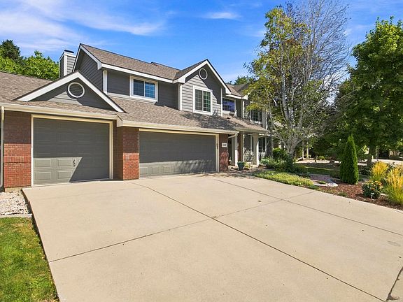 2nd image of 2412 Pine Needle Ct
