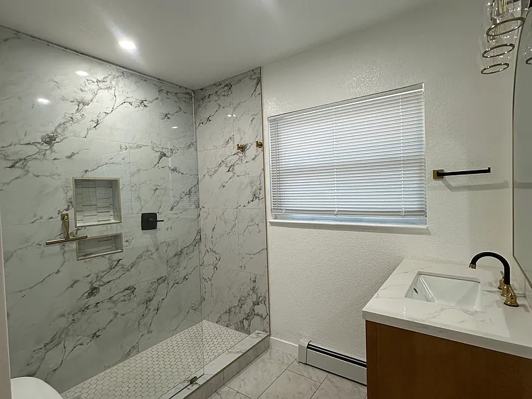 4520 Holland St — Photo 6