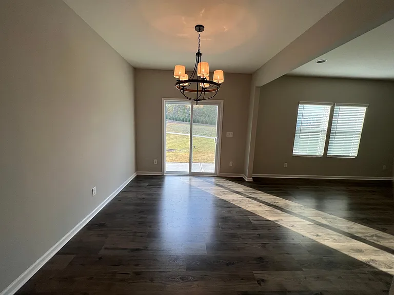 372 Brannon Meadows Dr — Photo 32