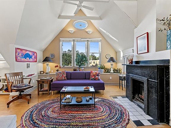 3rd image of 384 S Highland Ave APT 3