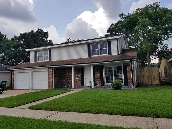 2nd image of 2312 Litchwood Ln