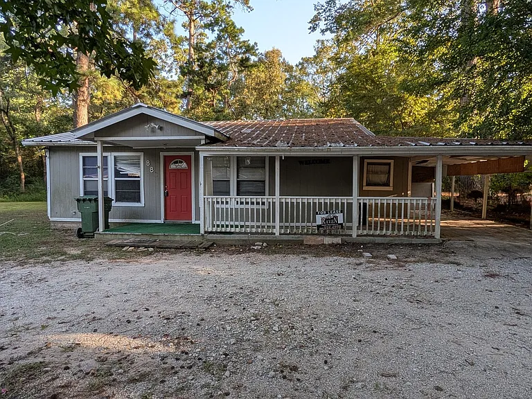 88 Gazebo St — Photo 1