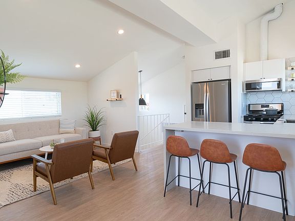 5th image of 22 Park Ave #24