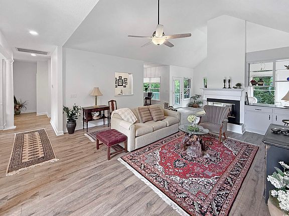 5th image of 36 Tillersplow Ct.