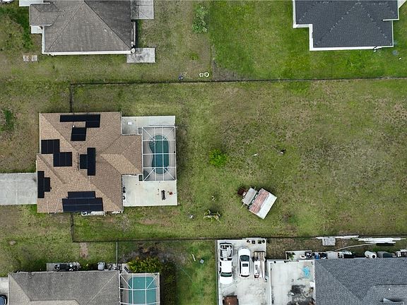 3rd image of 3718 11th St W