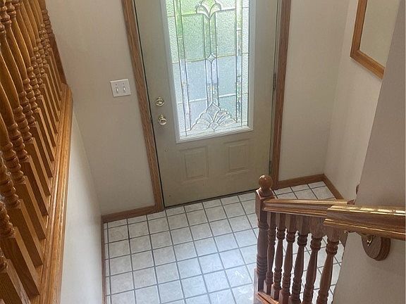 4th image of 1145 Blueberry Hill Dr