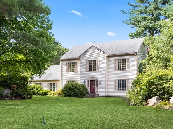 65 Farrington Ln, Marlborough, MA 01752
