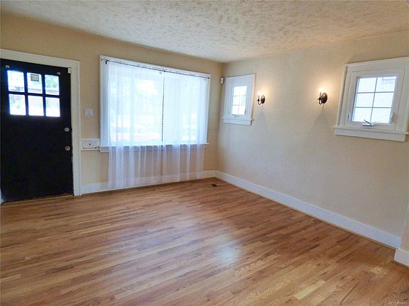 3rd image of 3411 N Milwaukee St