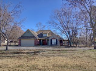 9809 N 145th East Ave, Owasso, OK 74055