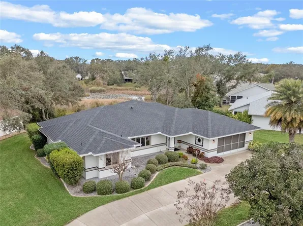 27010 Racquet Cir, Leesburg, FL 34748