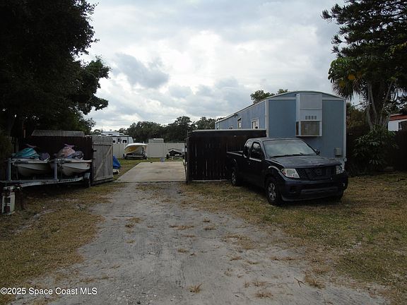 2nd image of 2952 Century Oaks Cir N