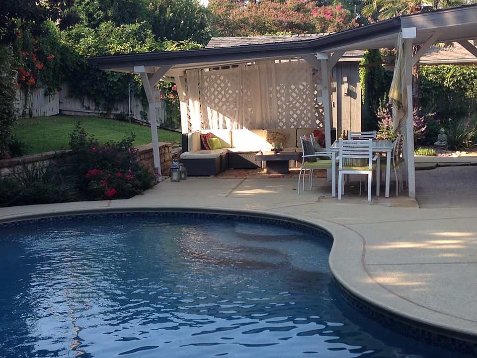 1st image of 2502 Margaret Dr