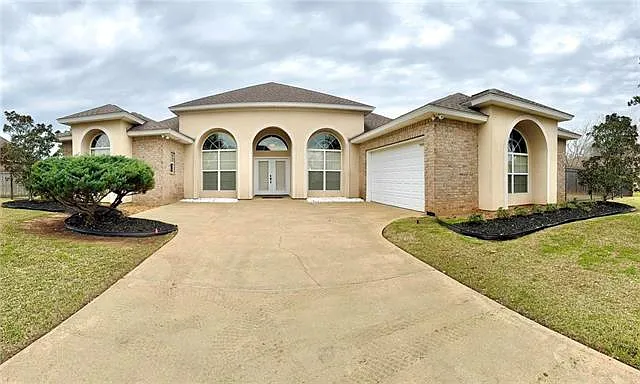 6413 Arden Oaks Dr — Photo 55