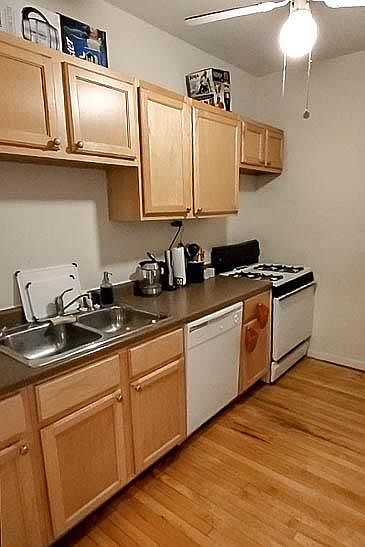1st image of 5202 N Leavitt St