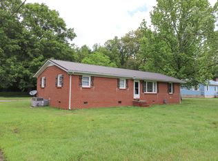 321 E Maple St, Morrison, TN 37357