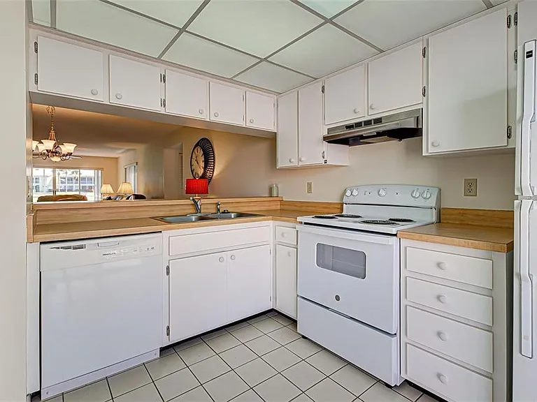 314 Cerromar Way N #16 — Photo 15