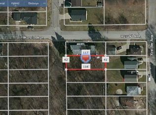 312 Edward St, Barberton, OH 44203
