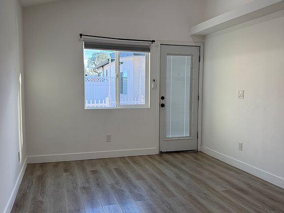 5th image of 6516 Osler St #E