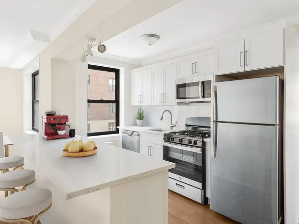 269 Bennett Ave #5B, New York, NY 10040