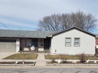 810 8th St N, New Ulm, MN 56073