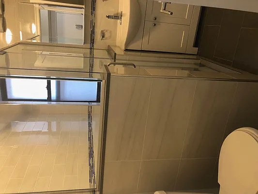 Rented by One New York Realty Inc | media 7