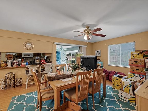 5th image of 18145 Dupont DR